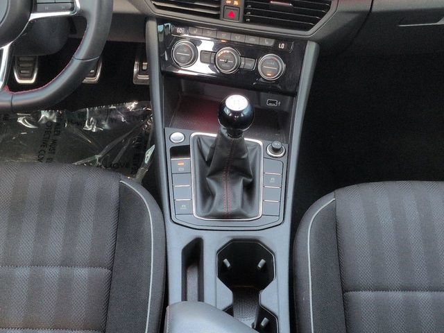 Used 2019 Volkswagen Jetta GLI FWD image 18