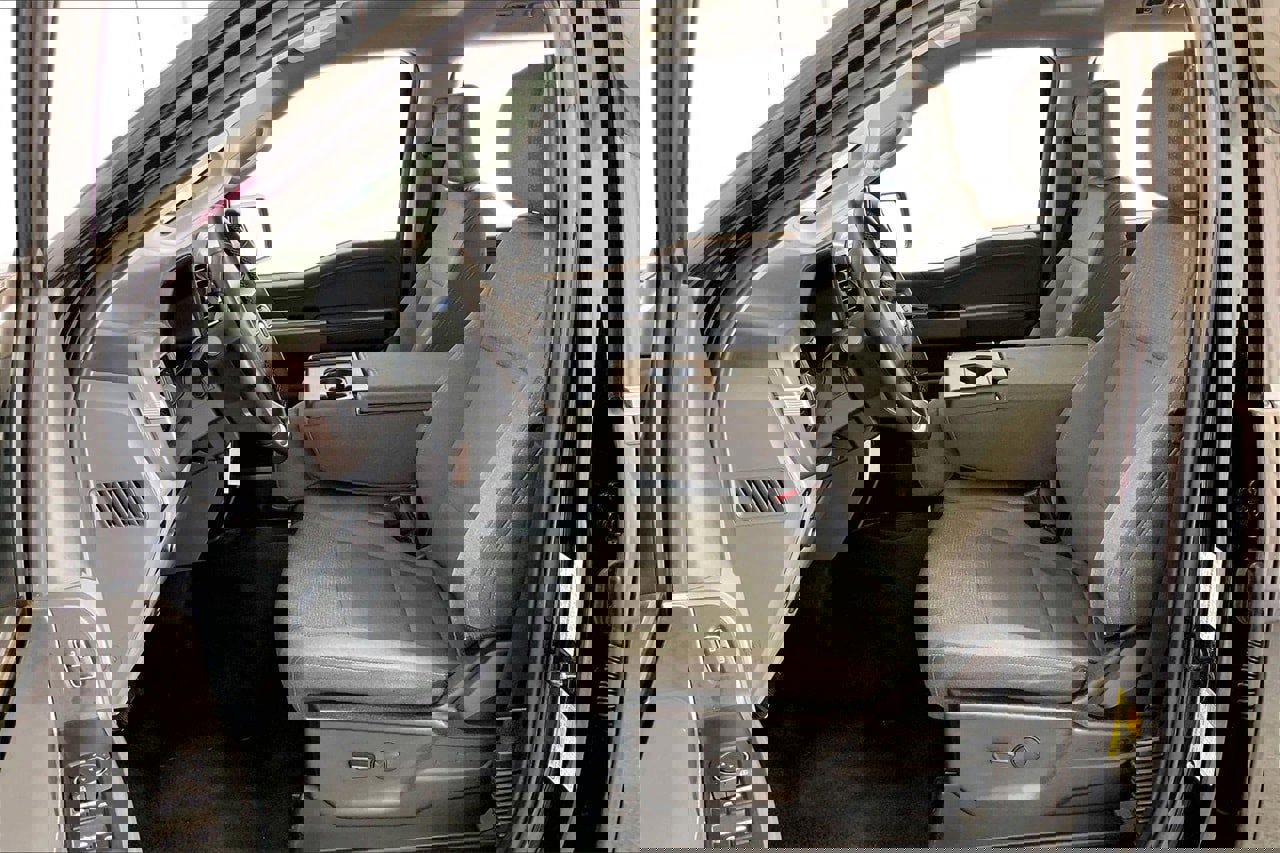 Certified 2025 Ford F150 XLT w/ Equipment Group 301A Standard image 18