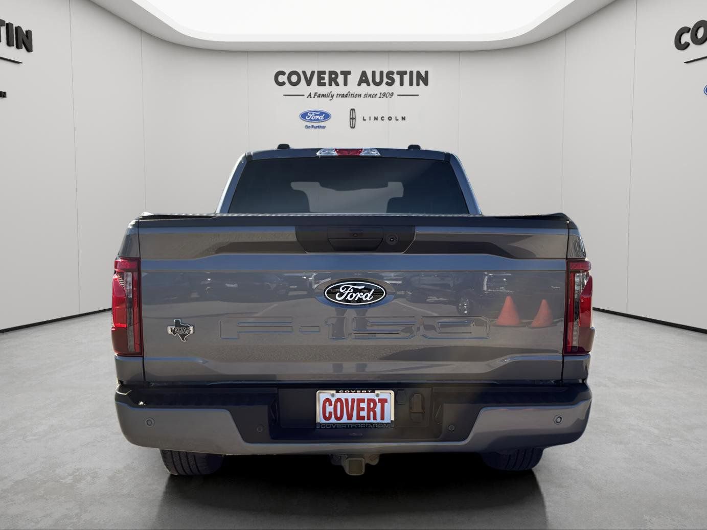 Certified 2024 Ford F150 XLT w/ XLT Black Appearance Package image 4