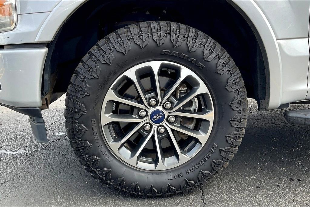 Certified 2018 Ford F150 XLT w/ Equipment Group 302A Luxury AWD/4WD image 8