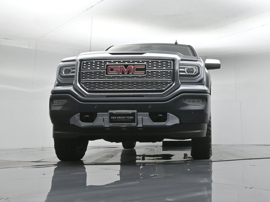 Used 2018 GMC Sierra 1500 Denali AWD/4WD image 45