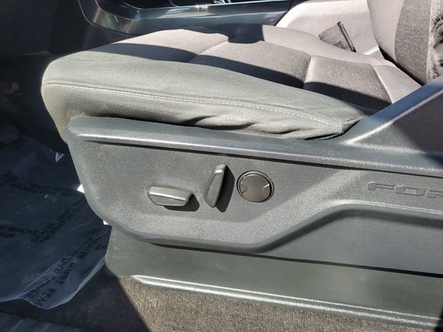 Certified 2022 Ford F150 XLT w/ Equipment Group 302A High image 16