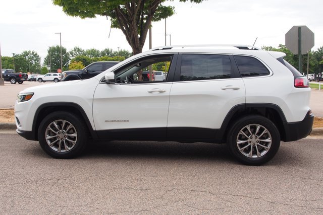 Used 2021 Jeep Cherokee Latitude Lux w/ Comfort/Convenience Group AWD/4WD image 4