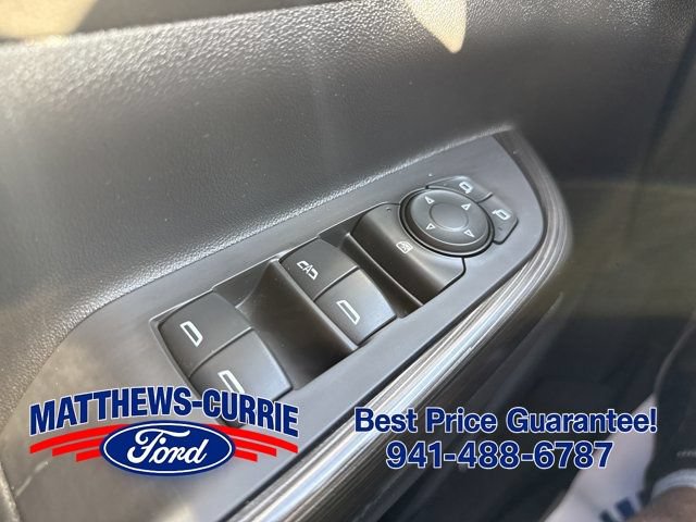 Used 2019 GMC Acadia SLT w/ LPO, Floor Liner Package FWD image 27