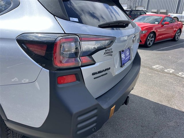 Used 2022 Subaru Outback Wilderness image 10