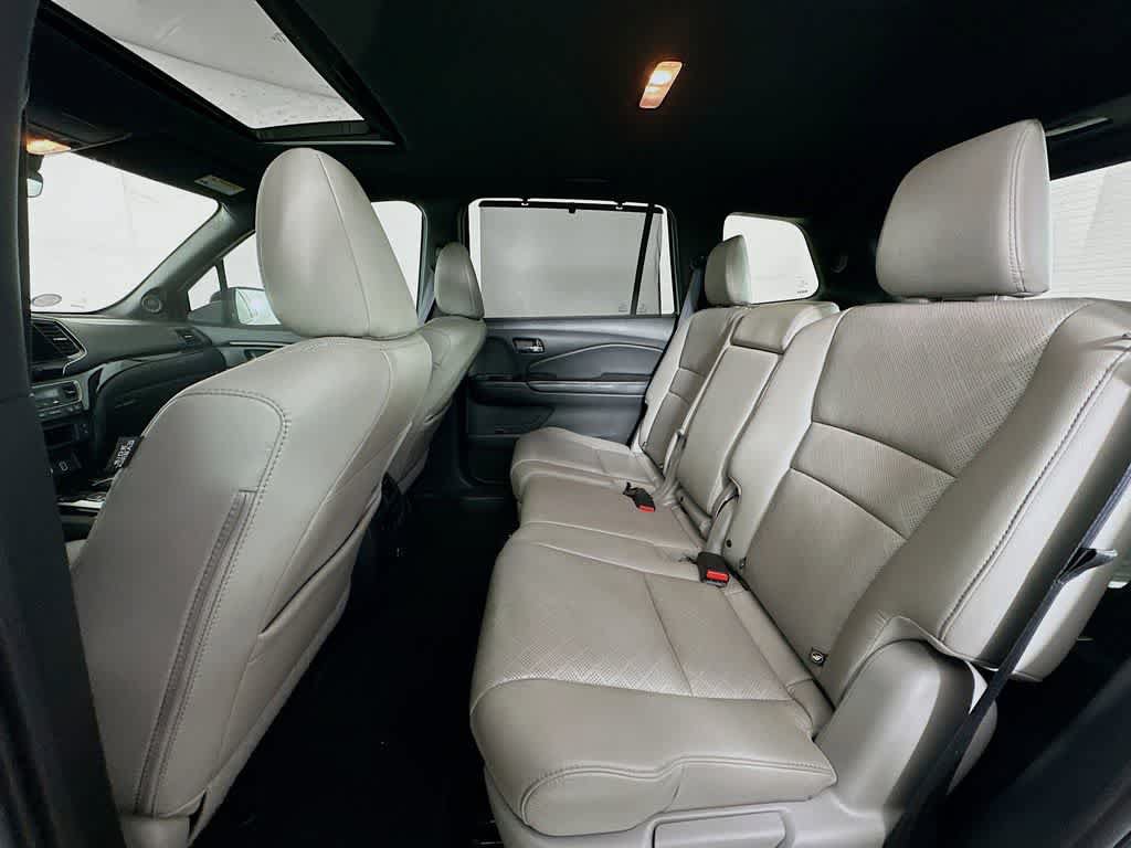 Used 2021 Honda Passport Elite image 14