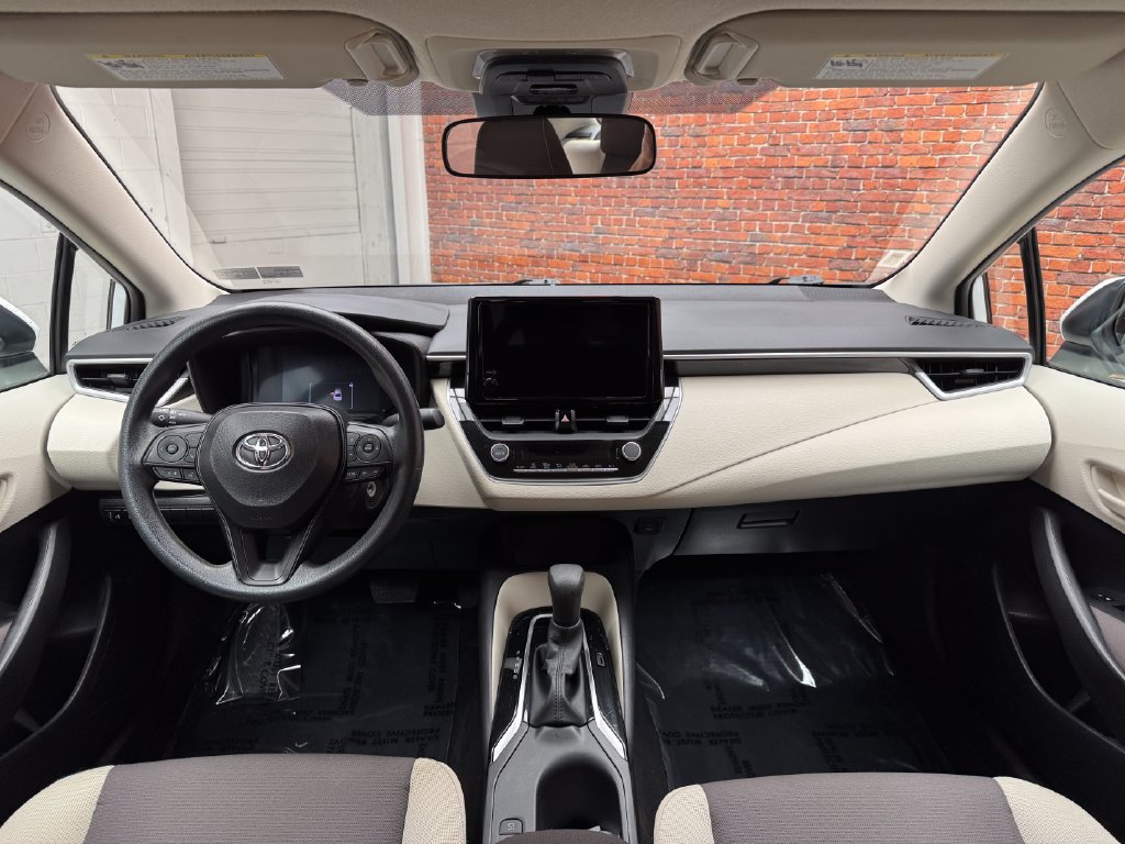 Used 2026 Toyota Corolla LE FWD image 12