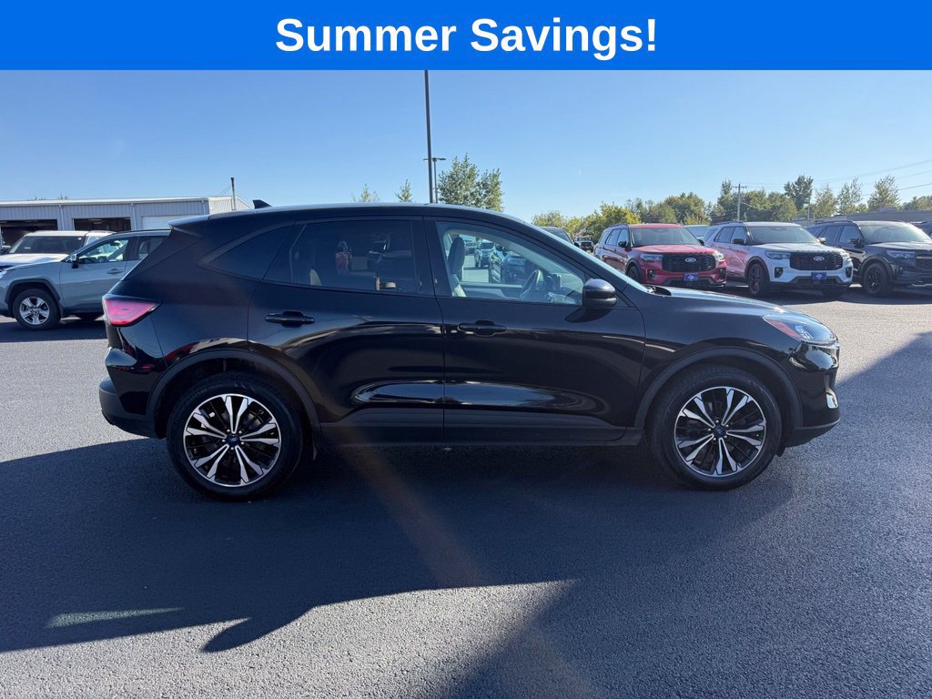 Certified 2022 Ford Escape SE w/ SE Sport Appearance Package AWD/4WD image 8