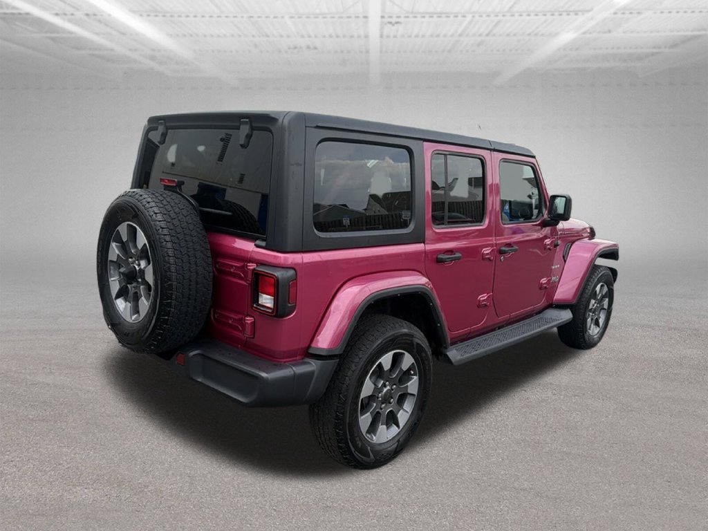 Used 2022 Jeep Wrangler Unlimited Sahara AWD/4WD image 13
