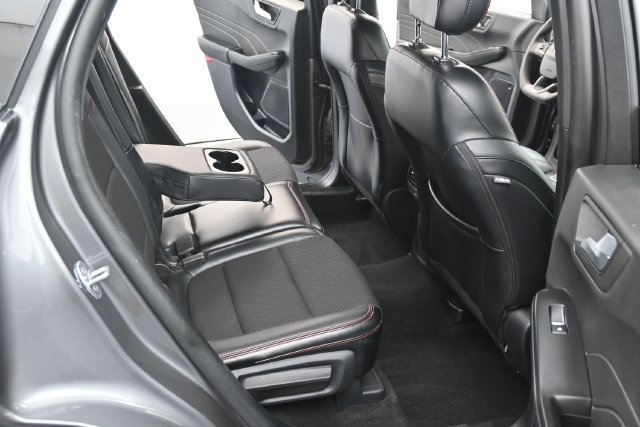 Certified 2025 Ford Escape ST-Line FWD image 35
