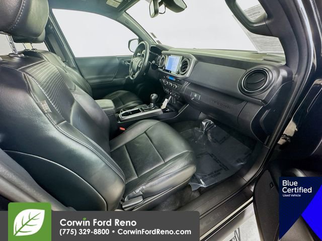 Used 2020 Toyota Tacoma TRD Off-Road w/ TRD Premium Off Road Package image 32