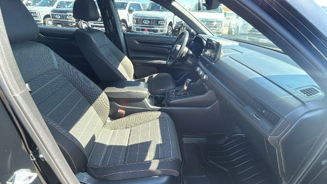 Used 2023 Honda CR-V Sport image 11