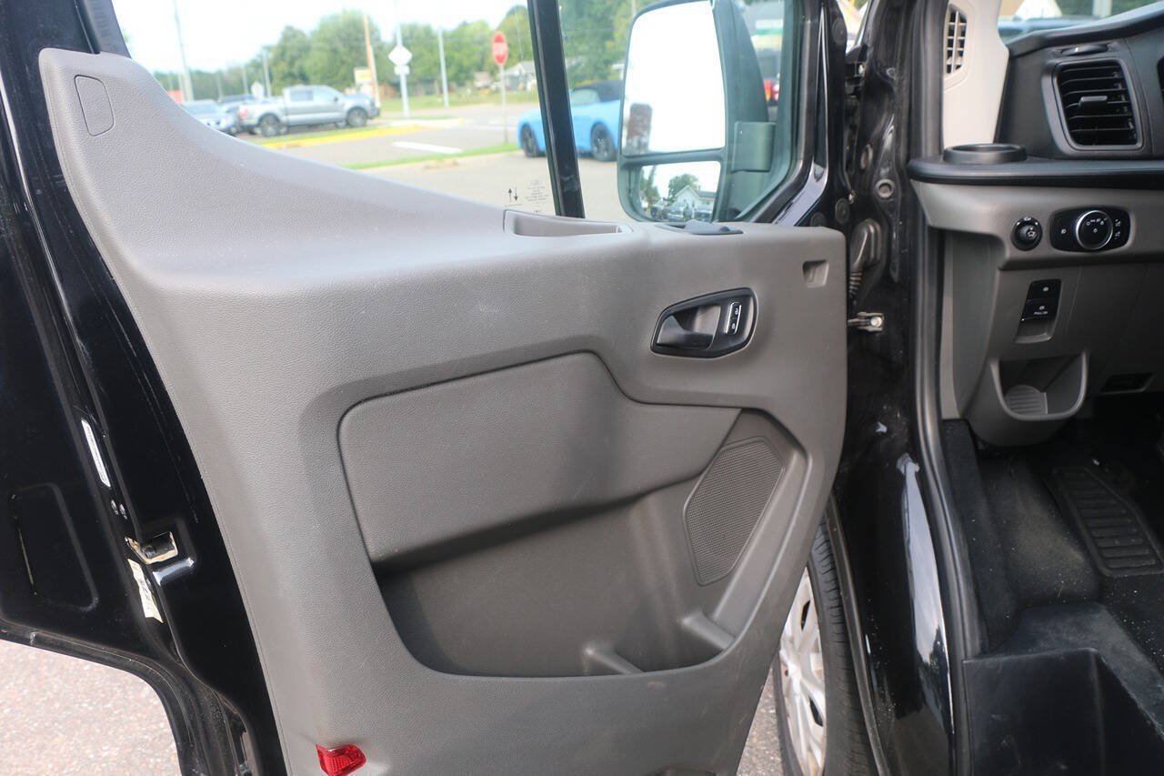 Certified 2023 Ford Transit 350 XLT RWD image 29