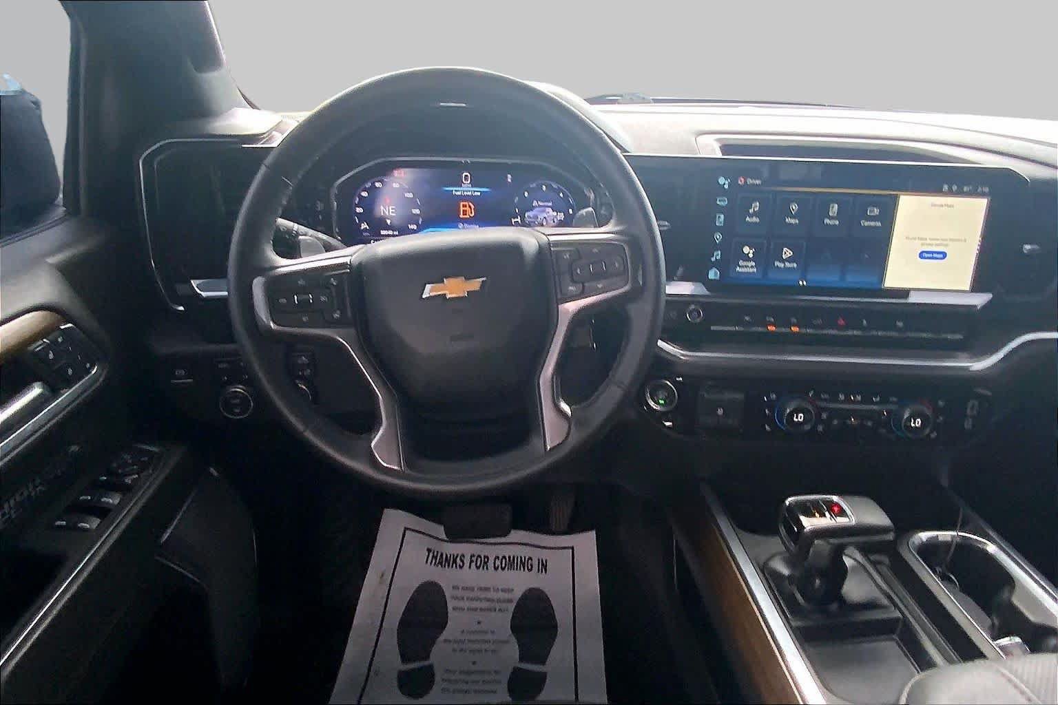 Used 2024 Chevrolet Silverado 1500 High Country AWD/4WD image 6