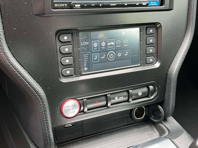 Certified 2018 Ford Mustang GT w/ Black Accent Pkg RWD image 29