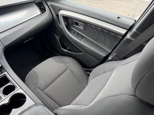 Certified 2019 Ford Taurus SEL image 18