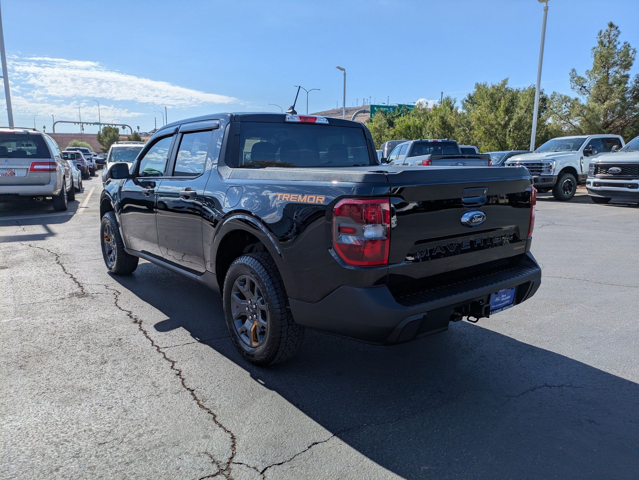 Certified 2023 Ford Maverick Tremor w/ Tremor Off-Road Package AWD/4WD image 7