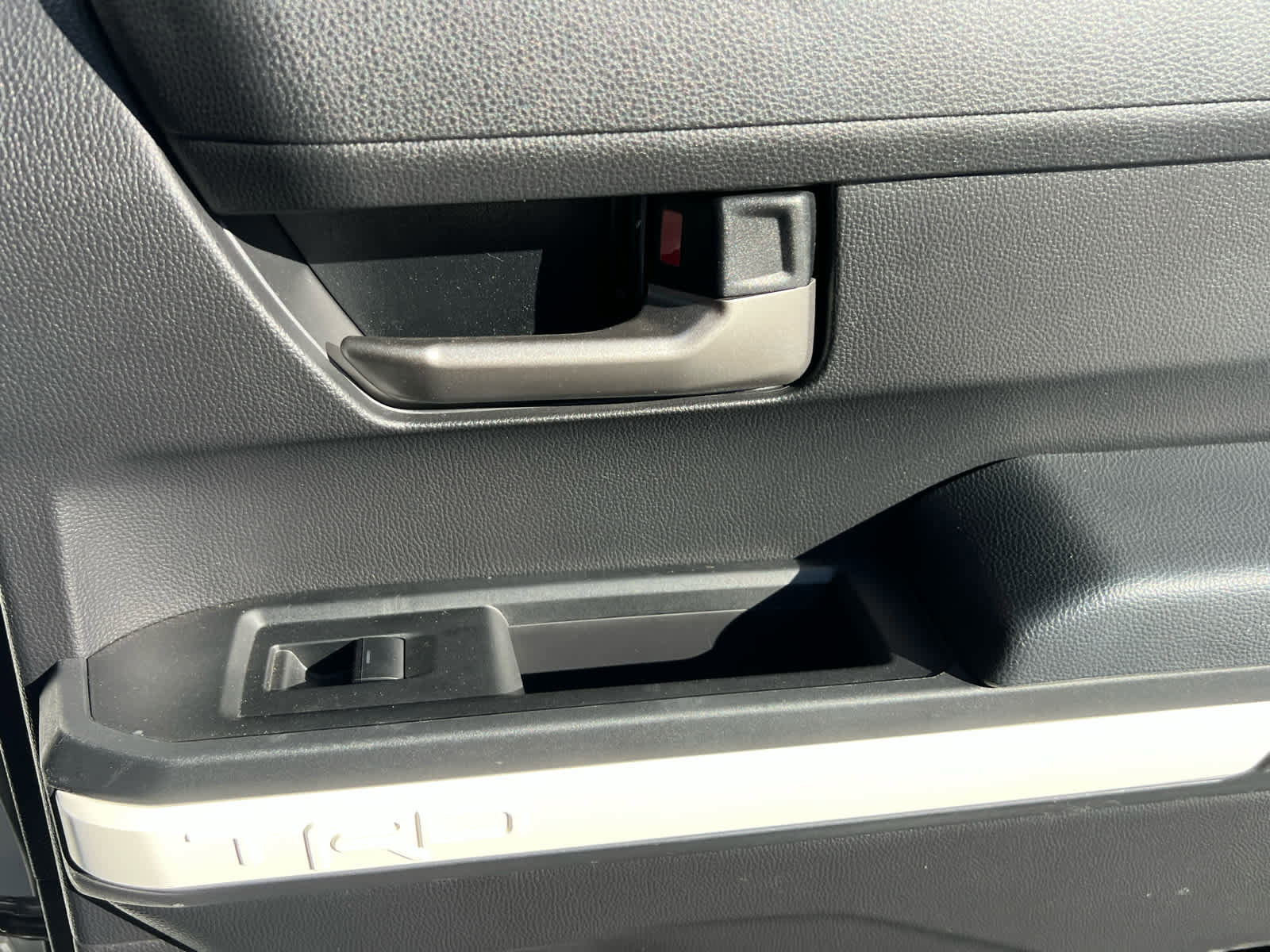 Used 2024 Toyota Tacoma TRD Off-Road image 22