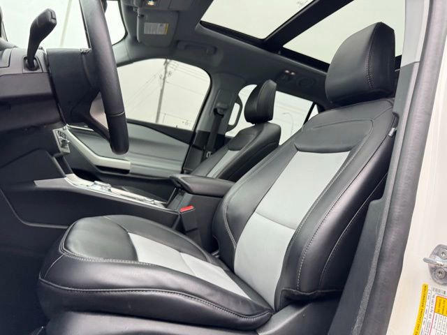 Certified 2023 Ford Explorer XLT w/ Equipment Group 202A image 14
