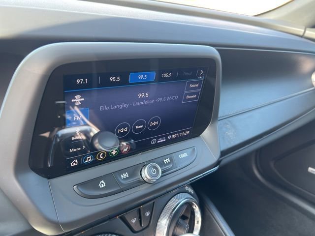 Used 2020 Chevrolet Camaro LT w/ Technology Package image 13