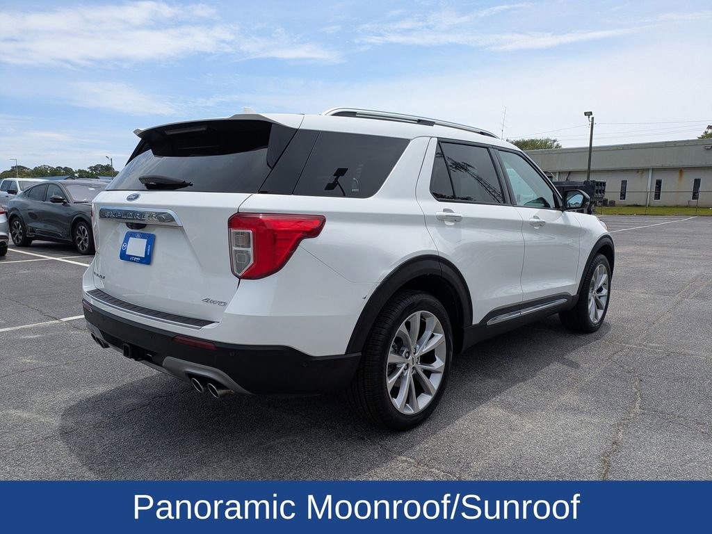 Certified 2021 Ford Explorer Platinum w/ Equipment Group 601A AWD/4WD image 4