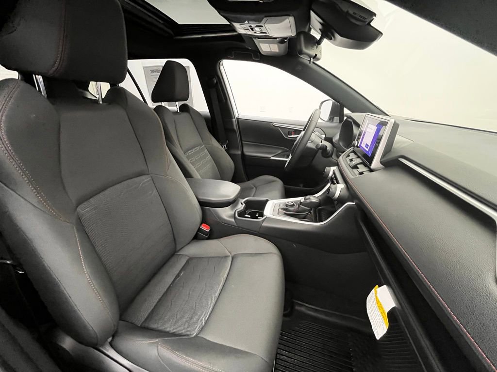 Used 2023 Toyota RAV4 SE w/ Weather & Moonroof Package AWD/4WD image 28