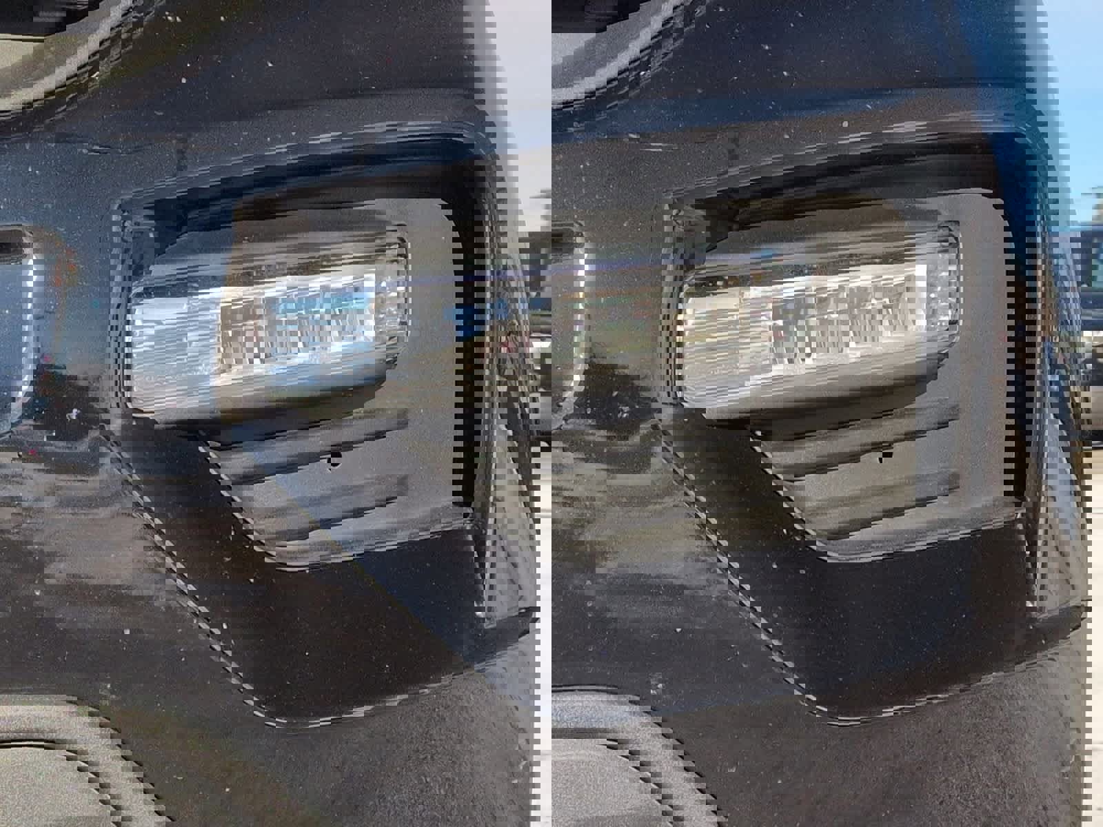 Certified 2022 Ford Explorer XLT w/ Equipment Group 202A image 11