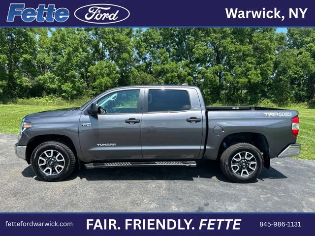 Used 2021 Toyota Tundra SR5 w/ TRD Off-Road Package AWD/4WD image 16