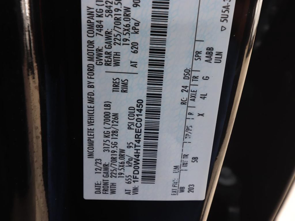 Certified 2024 Ford F450 Lariat AWD/4WD image 25