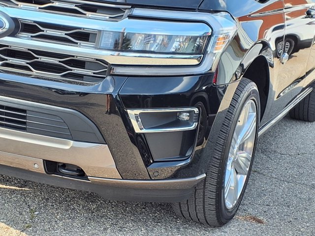 Certified 2024 Ford Expedition Max King Ranch AWD/4WD image 35