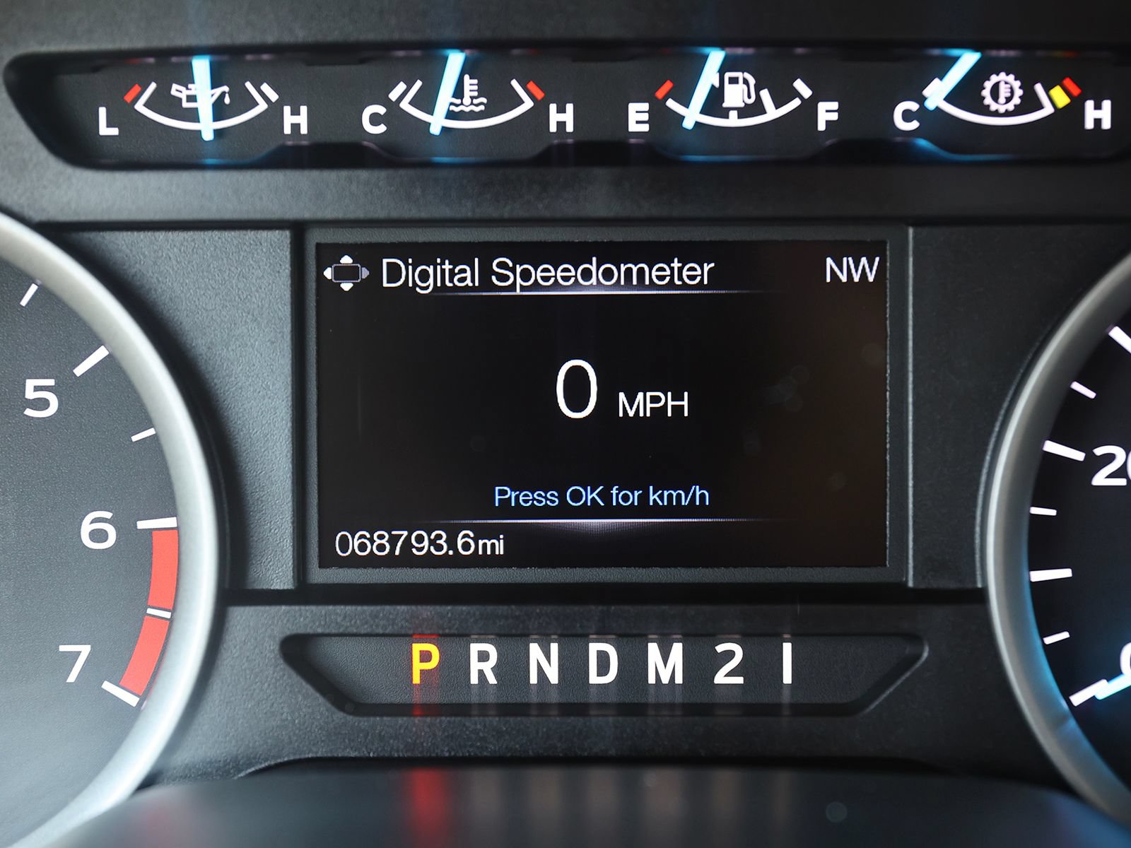 Certified 2019 Ford F250 XLT w/ XLT Premium Package AWD/4WD image 42