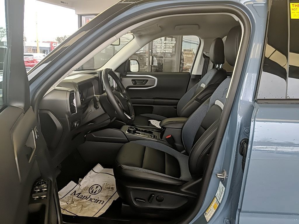 Certified 2025 Ford Bronco Sport Outer Banks w/ Outer Banks Tech Package+ image 11