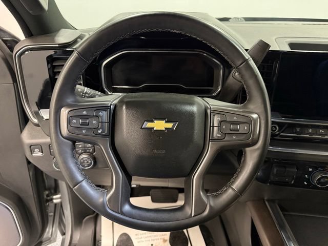 Used 2025 Chevrolet Silverado 2500 High Country w/ High Country Premium Package AWD/4WD image 23
