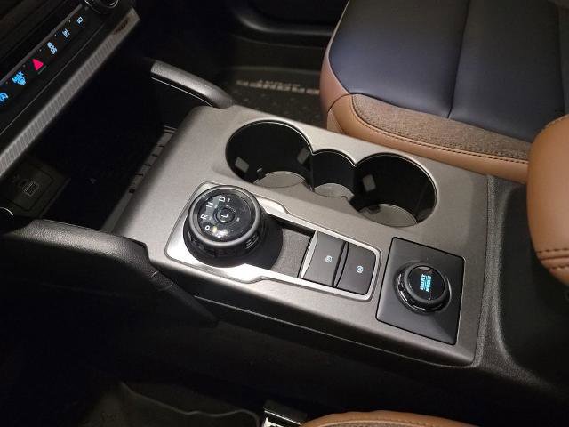 Certified 2025 Ford Bronco Sport Outer Banks w/ Outer Banks Tech Package+ image 29