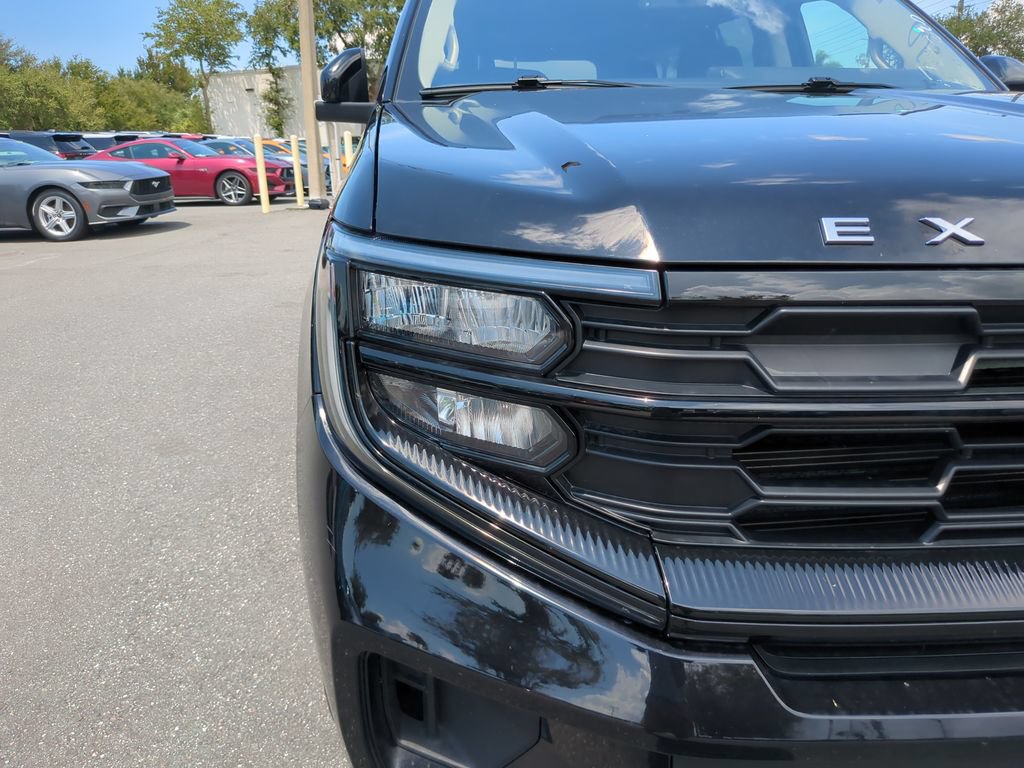 Certified 2025 Ford Expedition Max Active AWD/4WD image 11