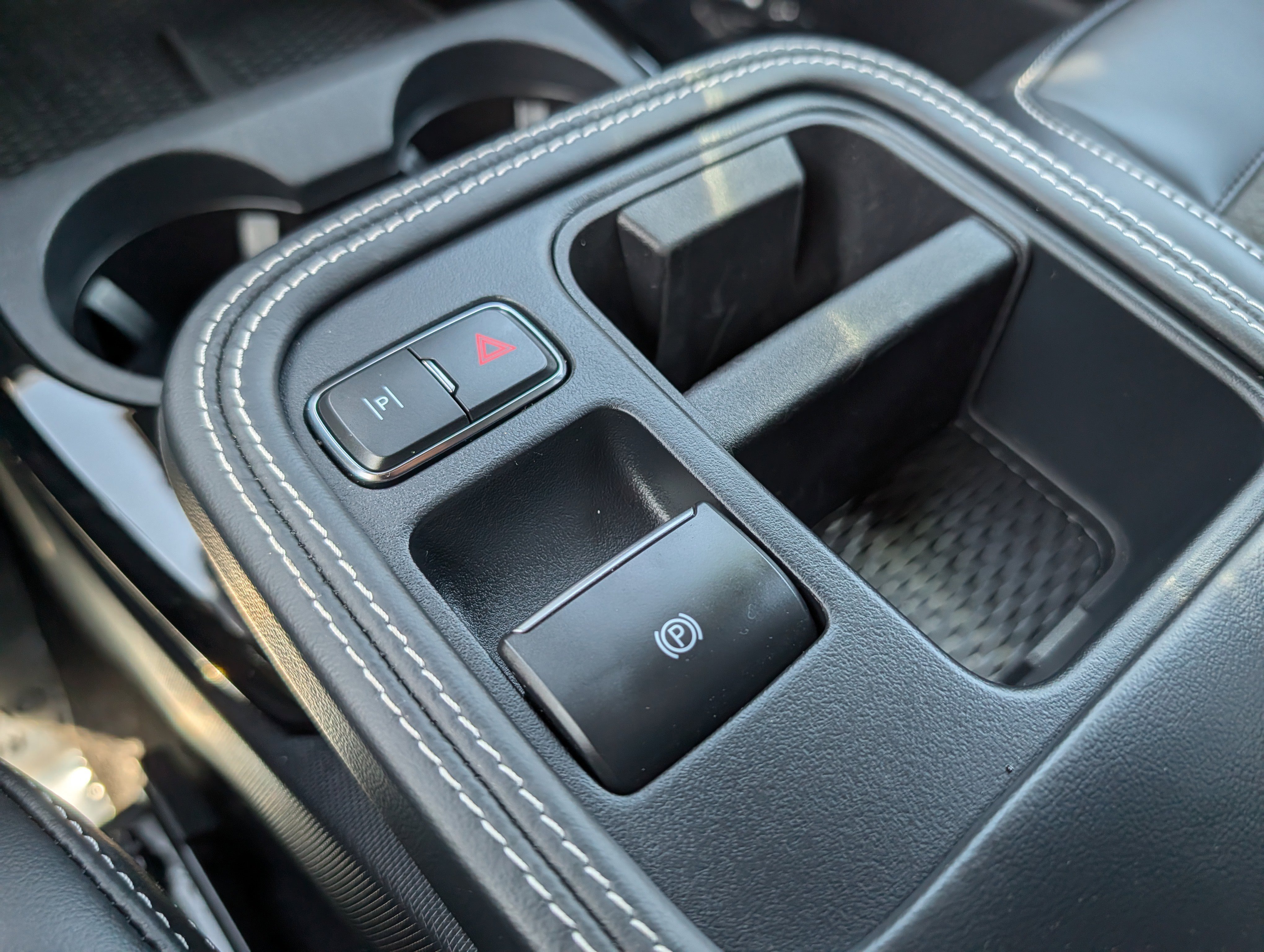 Certified 2025 Ford Mustang Mach-E GT AWD/4WD image 32