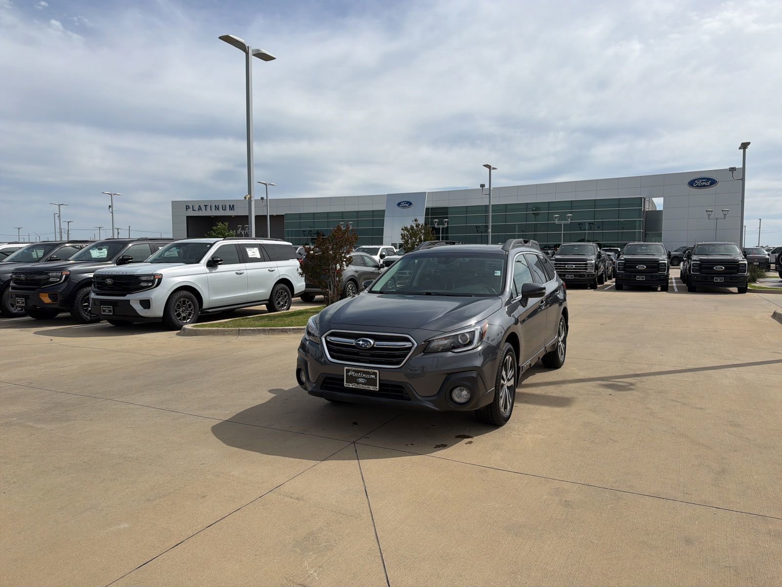 Used 2018 Subaru Outback 2.5i Limited AWD/4WD image 27