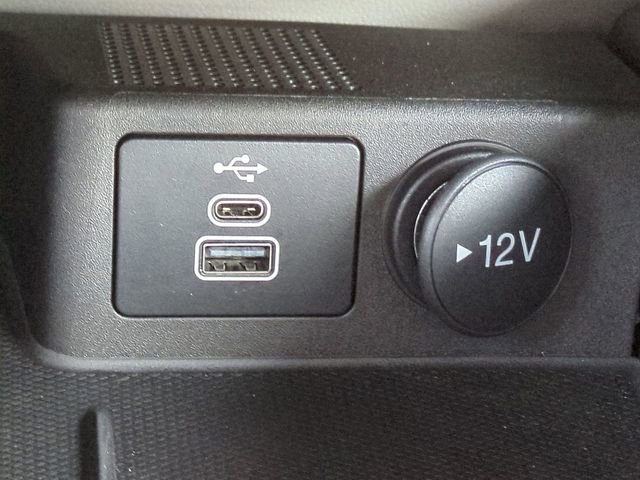 Certified 2025 Ford Escape Active image 21