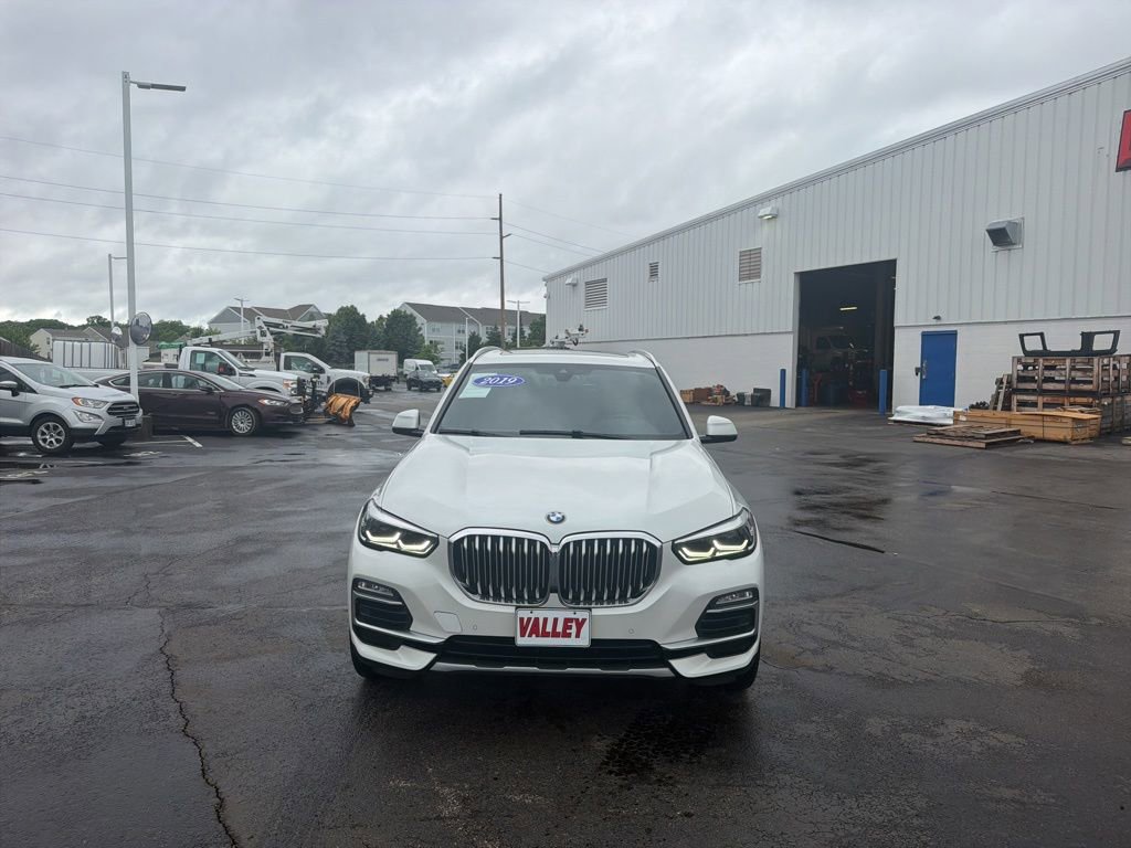 Used 2019 BMW X5 xDrive40i w/ Convenience Package AWD/4WD image 3