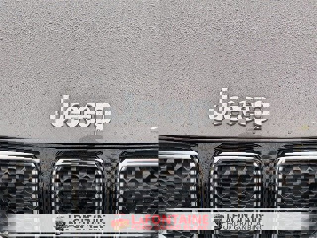 Used 2023 Jeep Compass Limited image 9