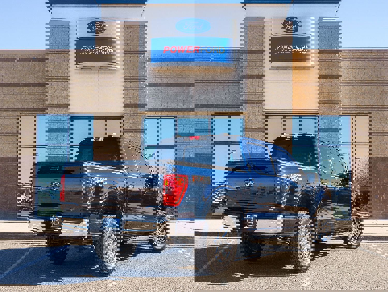 Certified 2021 Ford F150 XLT w/ Equipment Group 302A High image 6