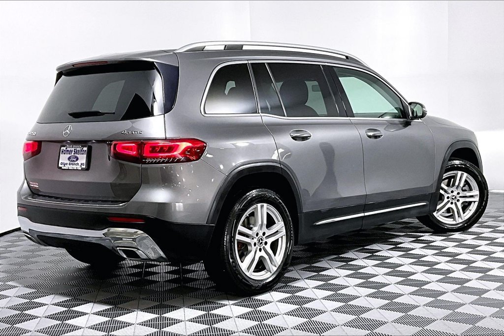 Used 2022 Mercedes-Benz GLB 250 4MATIC w/ Premium Package Lite image 12