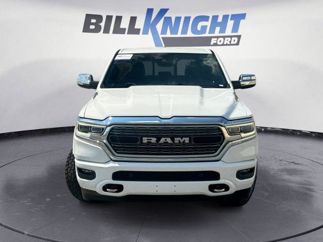 Used 2022 RAM 1500 Limited w/ Body Color Bumper Group AWD/4WD image 8