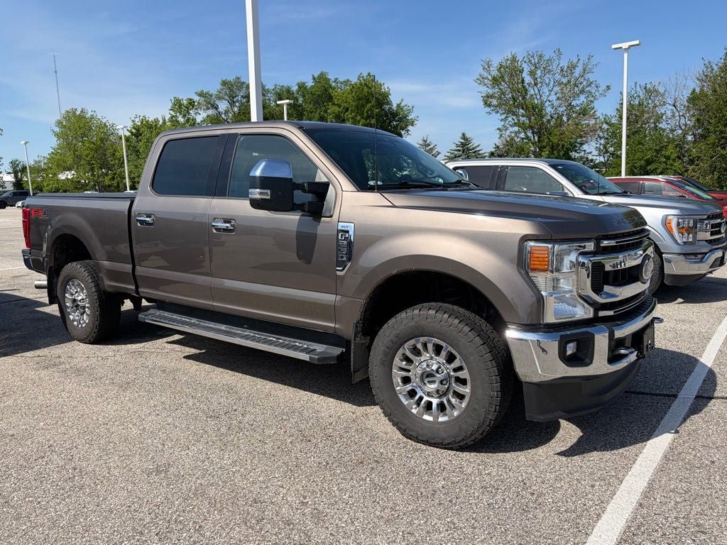 Certified 2022 Ford F250 XLT w/ XLT Premium Package AWD/4WD image 4