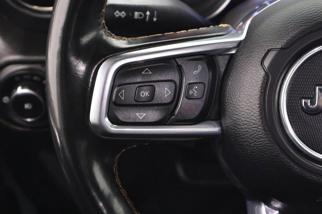 Used 2022 Jeep Wrangler Unlimited Sahara image 26