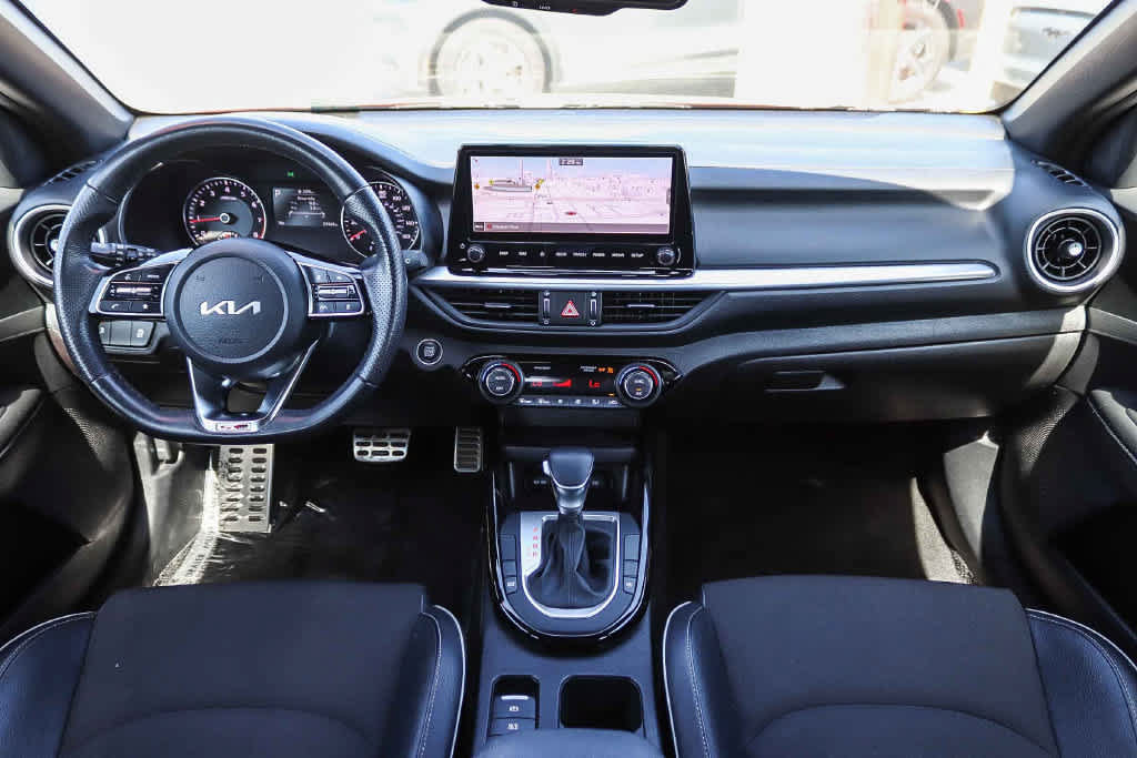 Used 2022 Kia Forte GT-Line w/ GT-Line Technology Package FWD image 12