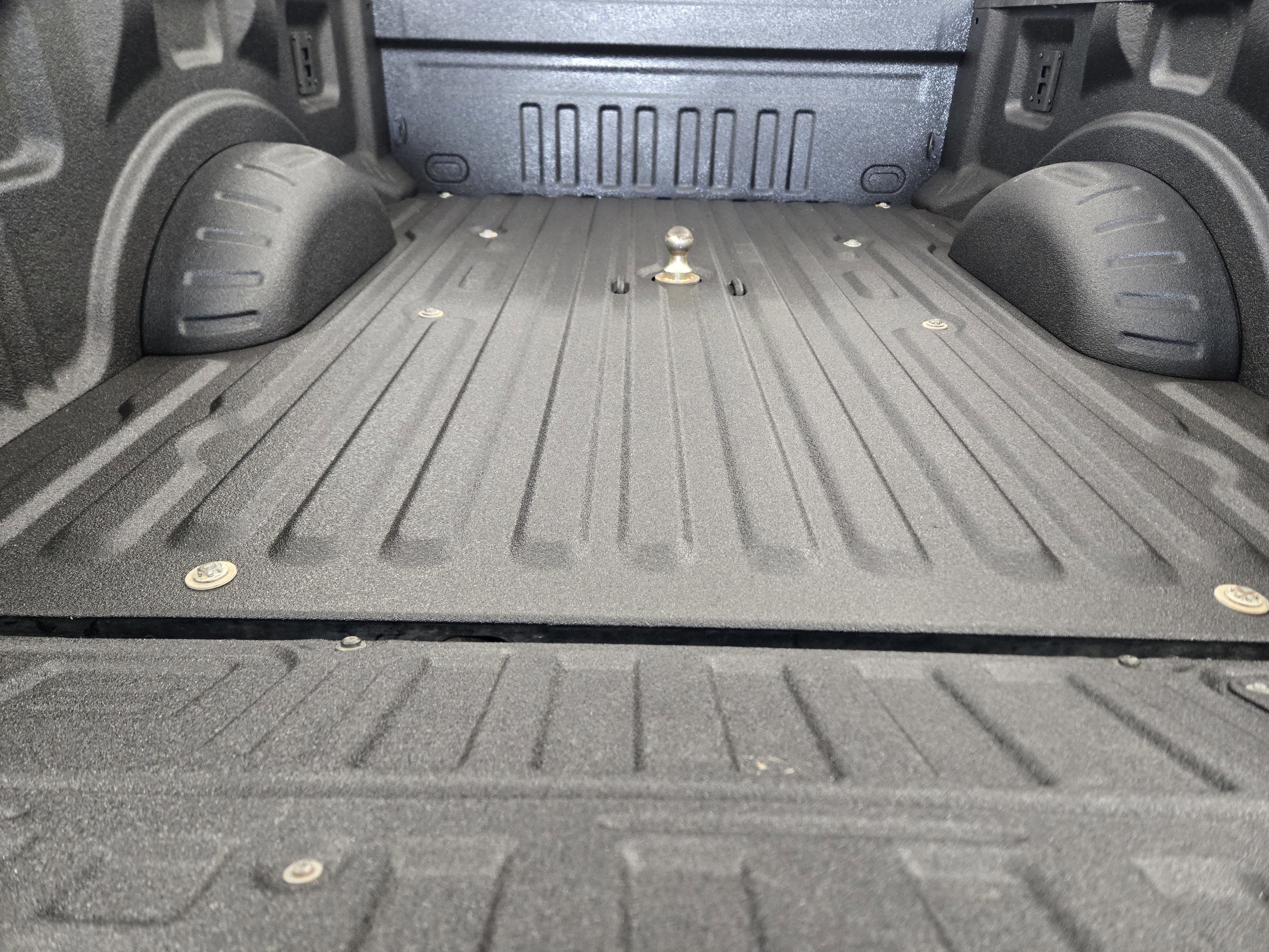 Certified 2024 Ford F250 Platinum w/ Tremor Off-Road Package image 29