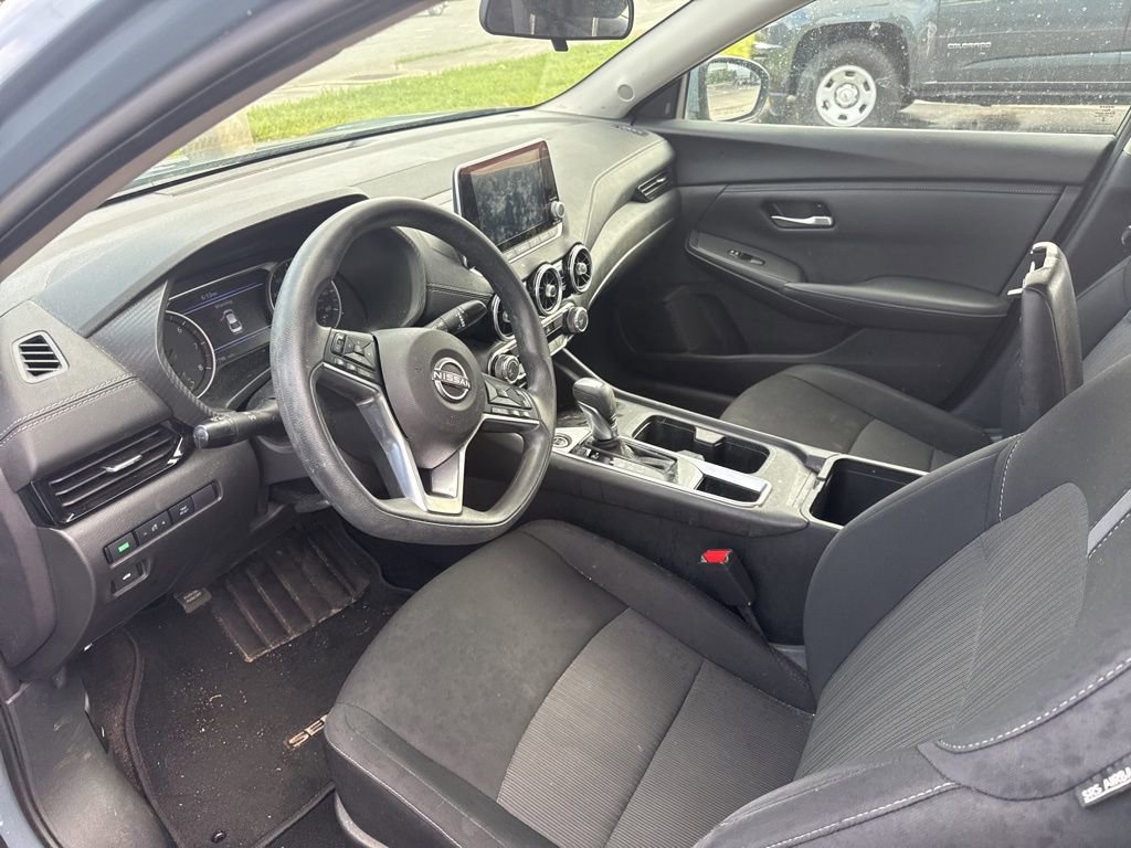 Used 2024 Nissan Sentra SV w/ Trunk Package FWD image 6