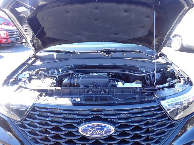 Certified 2022 Ford Explorer ST-Line w/ Class IV Trailer Tow Package image 15