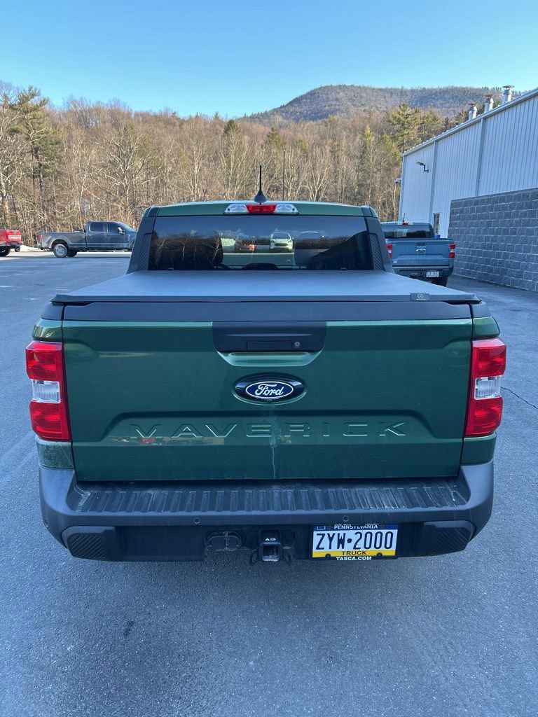 Certified 2025 Ford Maverick XLT w/ XLT Luxury Package image 4